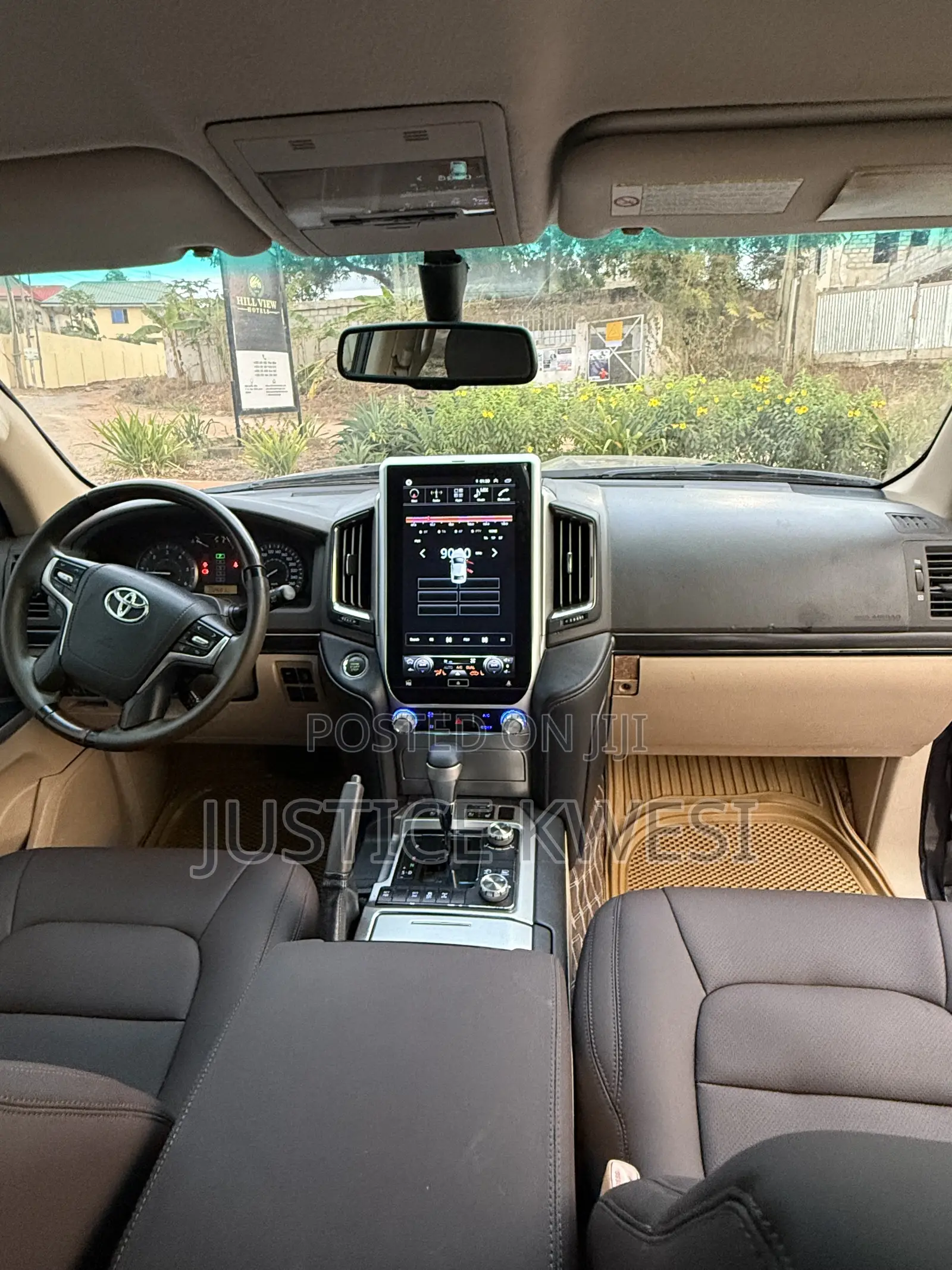 Toyota Land Cruiser 4.5 V8 GXR 2012 Black