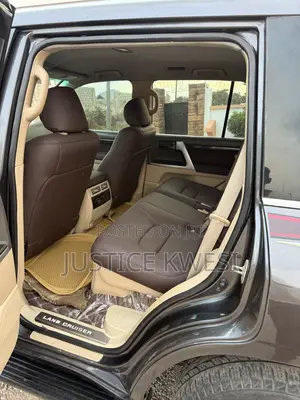 Toyota Land Cruiser 4.5 V8 GXR 2012 Black