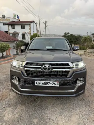 Toyota Land Cruiser 4.5 V8 GXR 2012 Black
