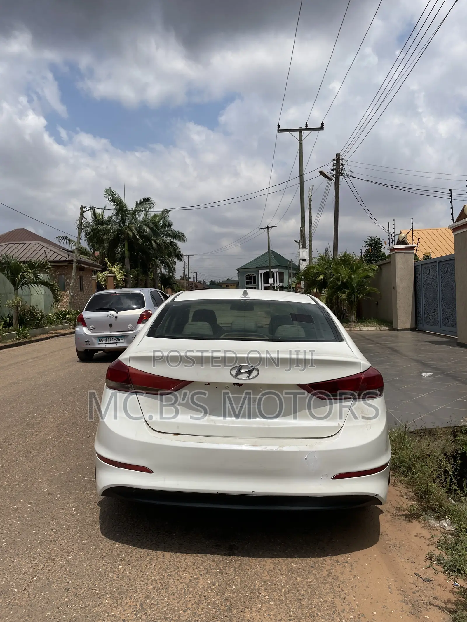 Hyundai Elantra 2017 White