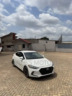 Hyundai Elantra 2017 White