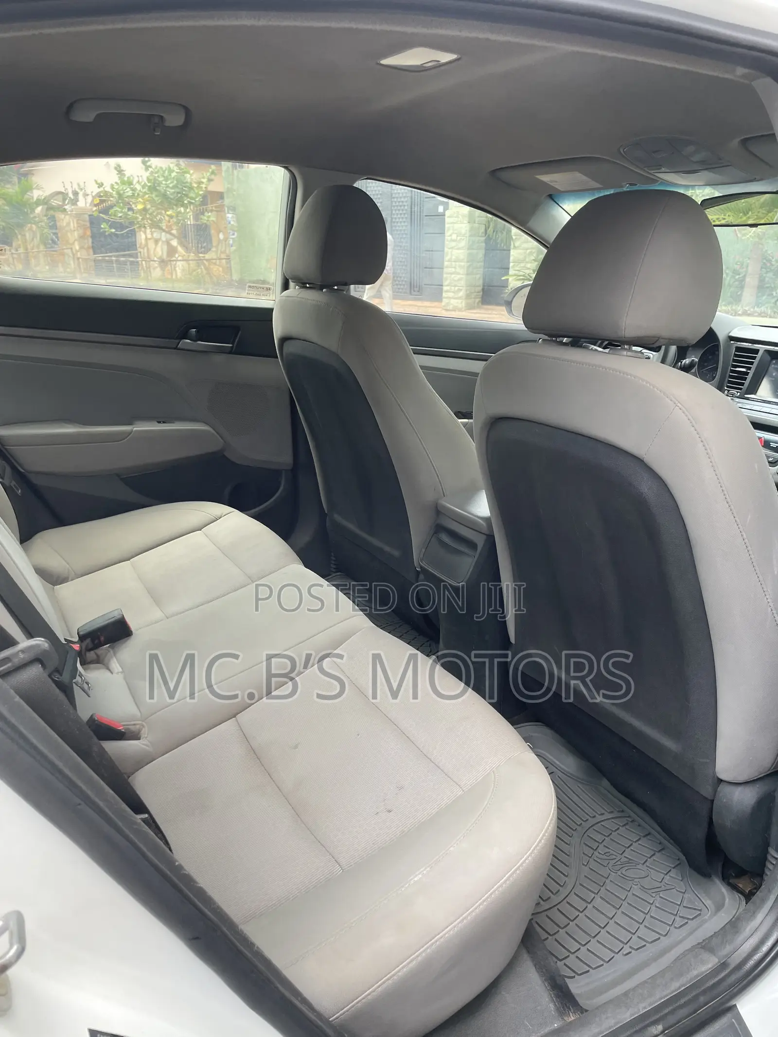 Hyundai Elantra 2017 White