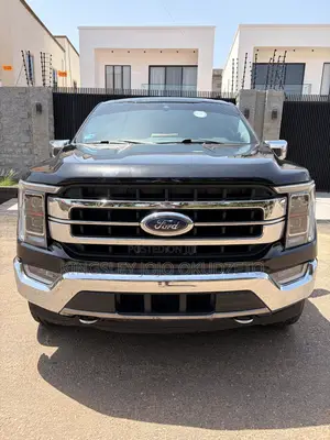 Ford F-150 LARIAT 2022 Black