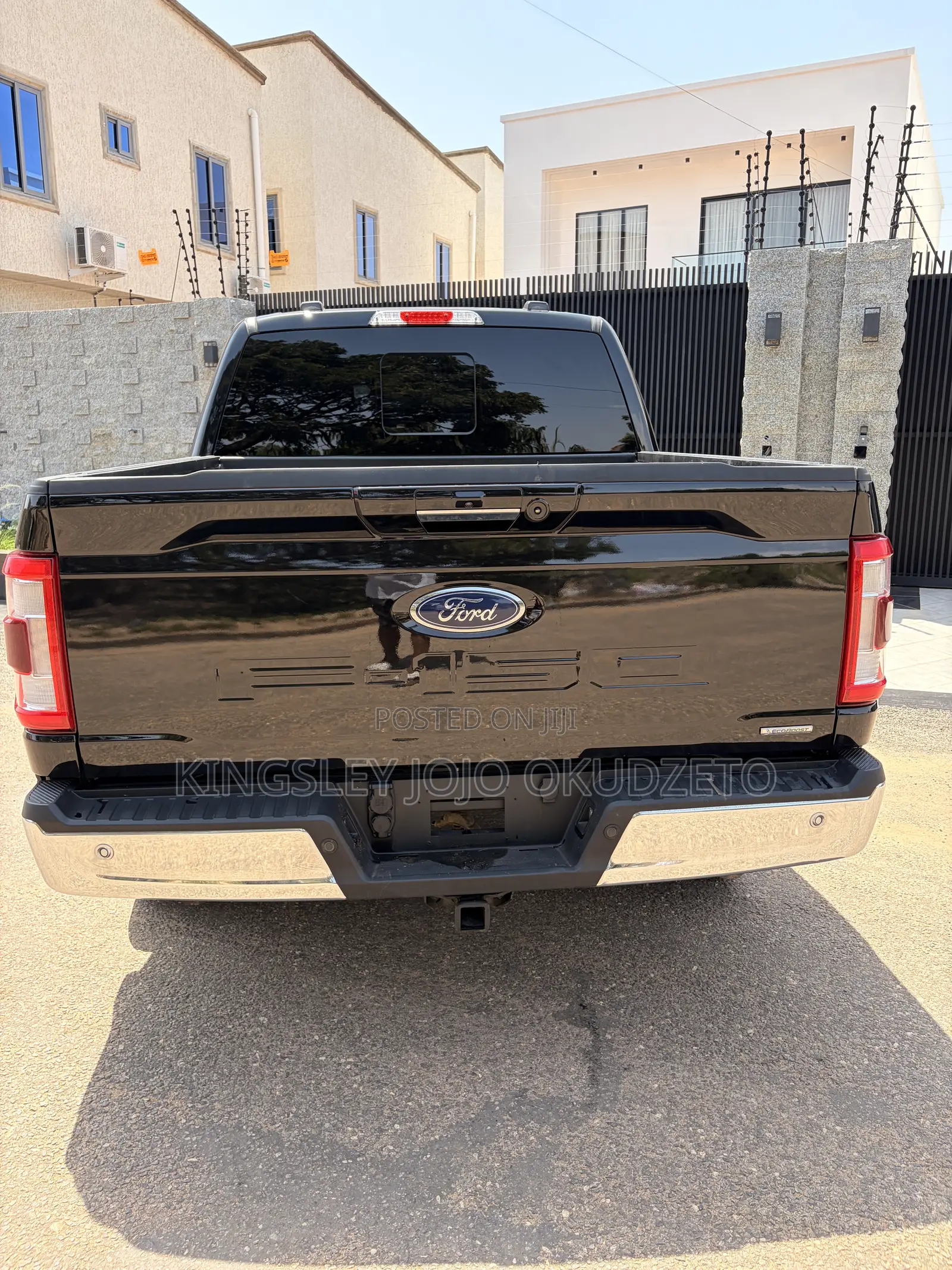 Ford F-150 LARIAT 2022 Black