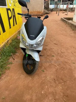 Honda 2019 White