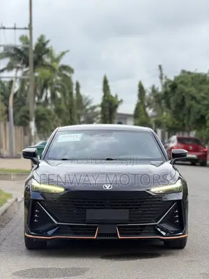 Changan UNI-V 2.0 Petrol FWD 2023 Black