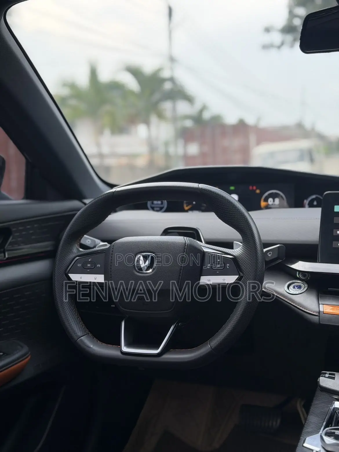 Changan UNI-V 2.0 Petrol FWD 2023 Black