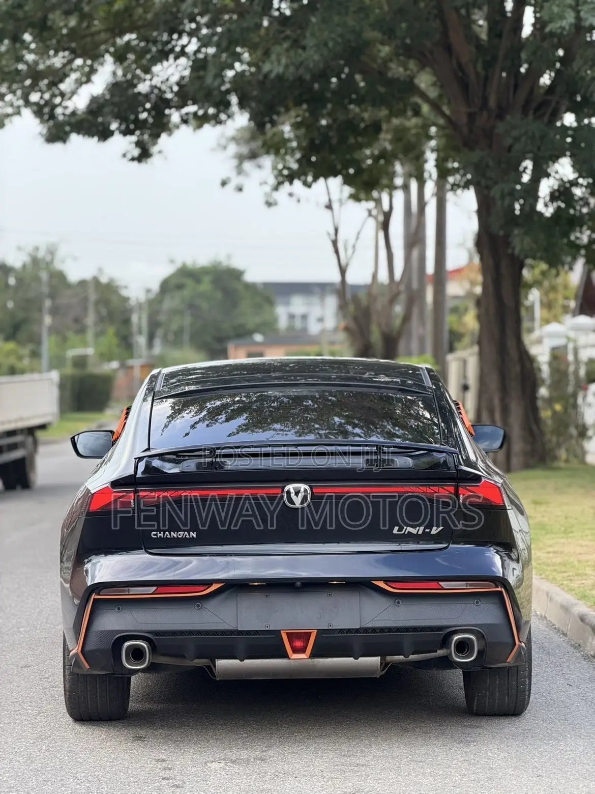 Changan UNI-V 2.0 Petrol FWD 2023 Black