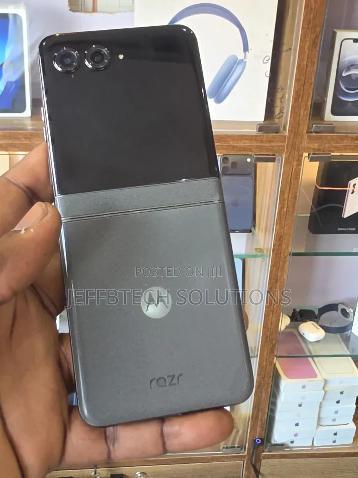 Motorola Razr 2024 256 GB Gray