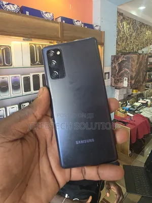 Samsung Galaxy S20 128 GB Blue