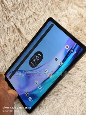 Tablet 8 GB Black