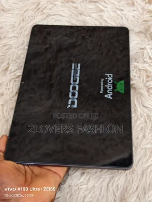 Tablet 8 GB Black