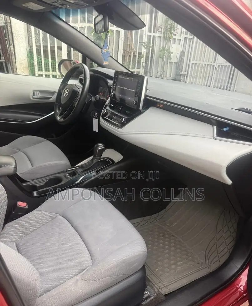 Toyota Corolla 2020 Red