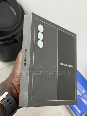 New Samsung Galaxy Z Fold8 Ultra 256 GB Black
