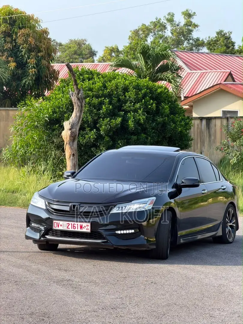 Honda Accord Sport 4dr Sedan FWD (2.4L 4cyl 2A) 2017 White