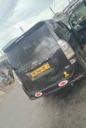 Toyota Voxy 2013 Black