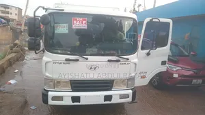 Hyundai Gold Truck 2007