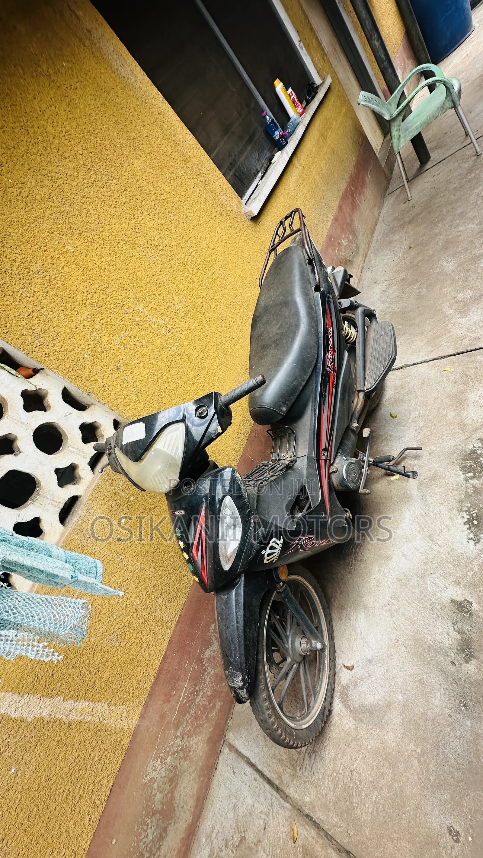 Royal Motorcycle 2020 Black