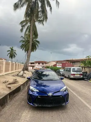 Toyota Corolla SE 4dr Sedan (1.8L 4cyl CVT) 2017 Blue