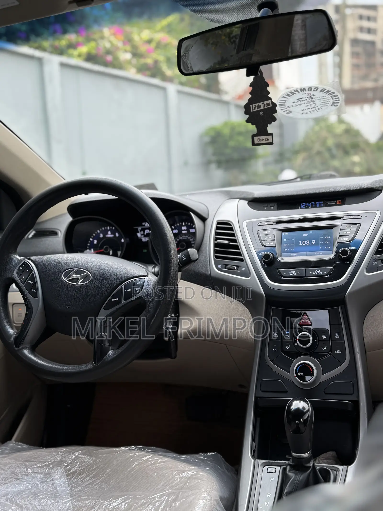 Hyundai Elantra SE Sedan FWD (1.8L 4cyl 6A) 2016 Black