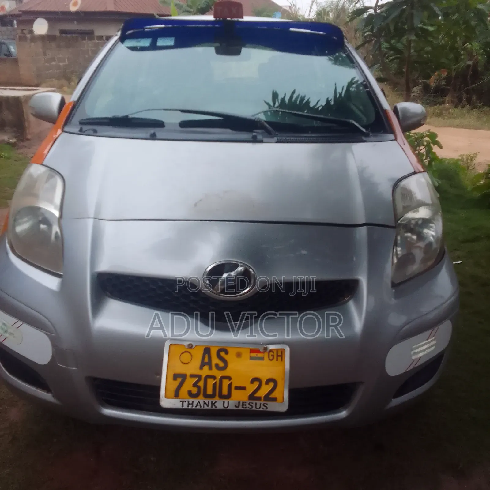 Toyota Vitz 2020 Silver