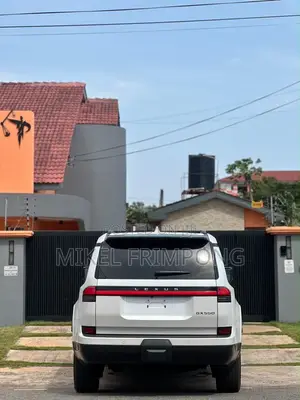Lexus GX 550 Premium+ 4WD 2025 White