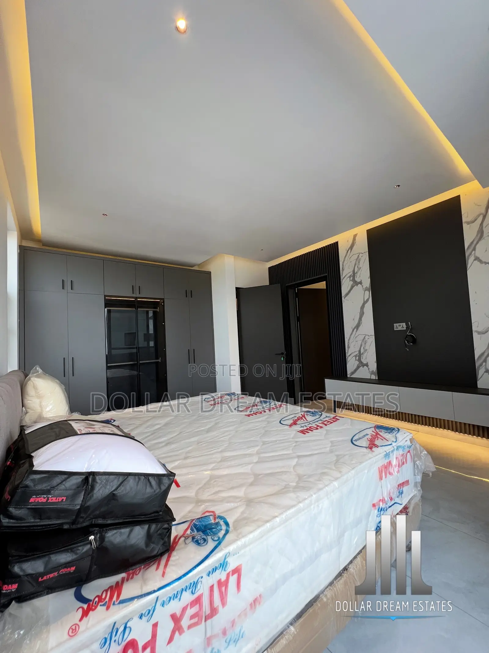 5bdrm House in Airport Residential Area for sale