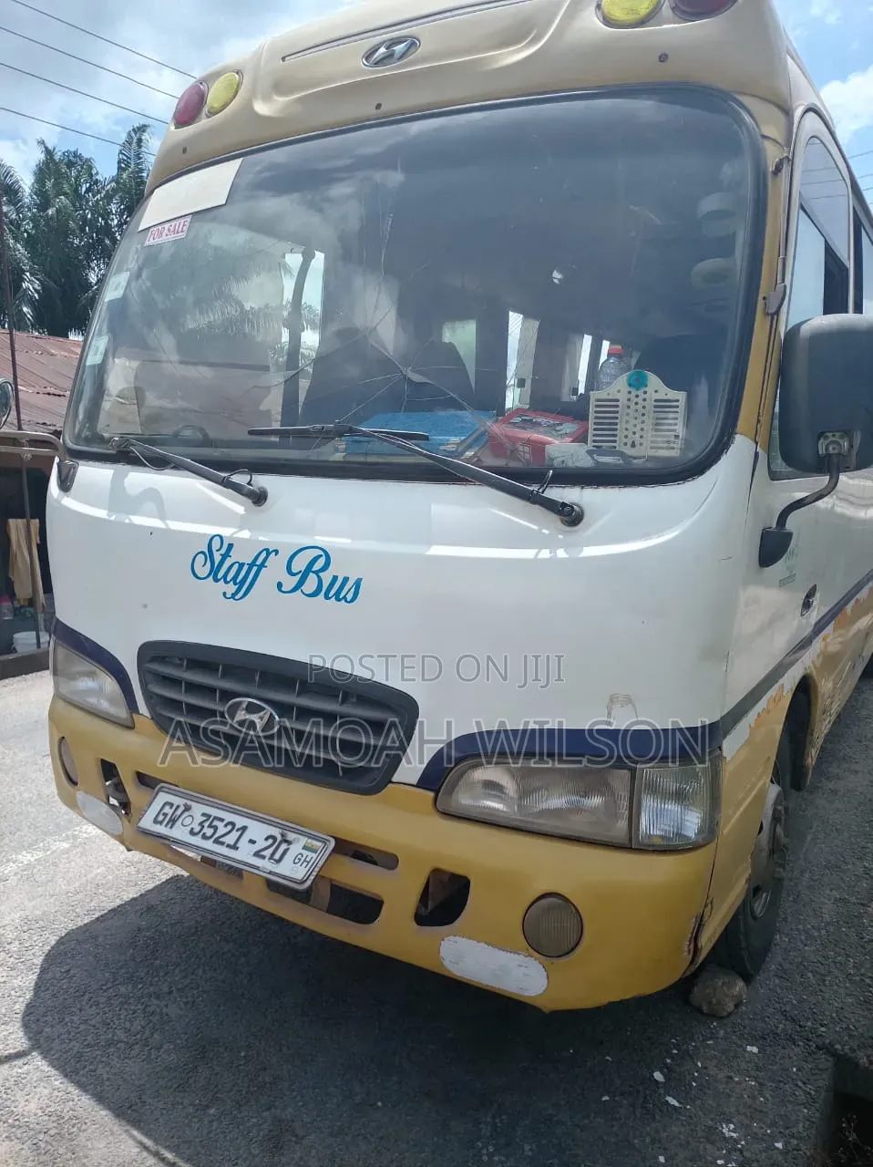 Hyundai County 2015 Yellow