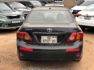 Toyota Corolla LE 4dr Sedan (1.8L 4cyl 4A) 2010 Black