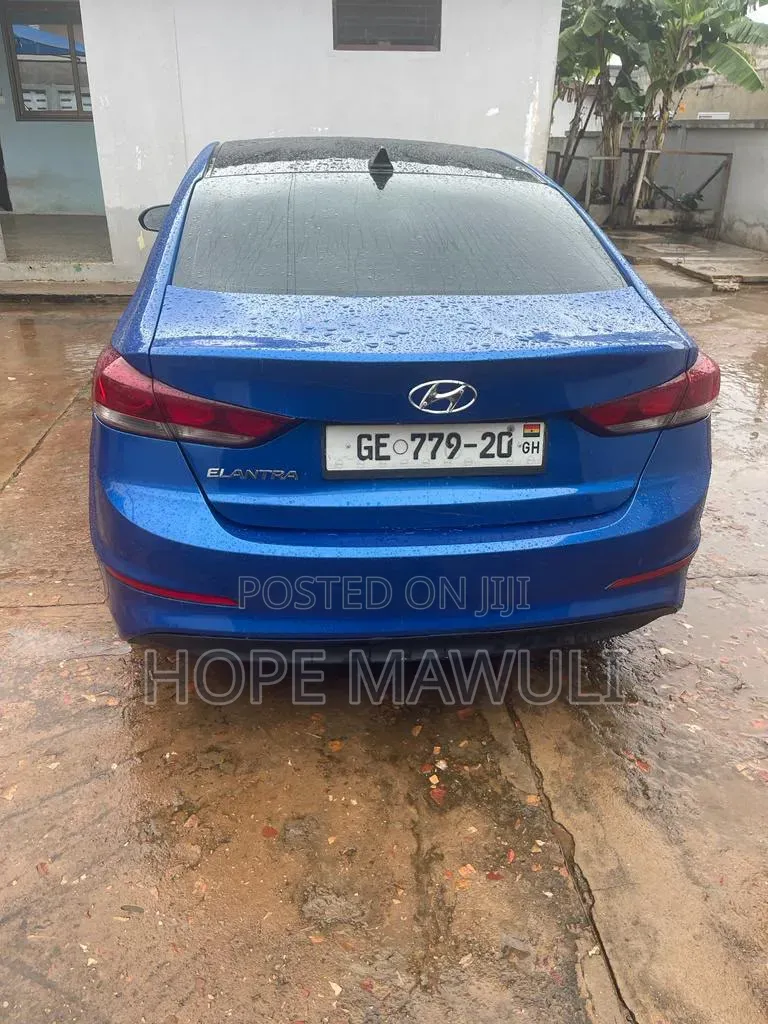 Hyundai Elantra ECO Sedan FWD (1.4L 4cyl 7A) 2017