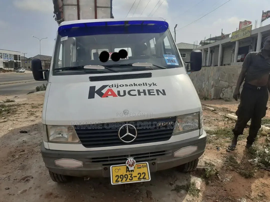Mercedes-Benz Sprinter 2010 White