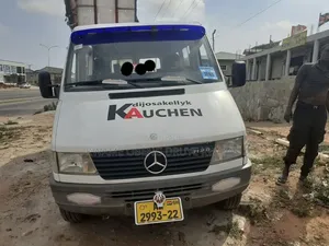 Mercedes-Benz Sprinter 2010 White