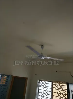 1bdrm Apartment in Quachie Estate, Mosque Area for rent