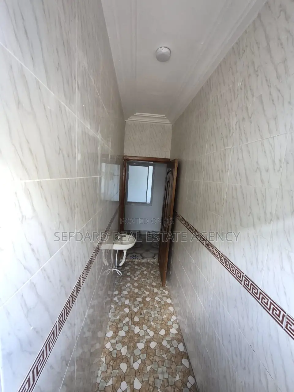 4bdrm House in Sefdard Properties, Amasaman for sale