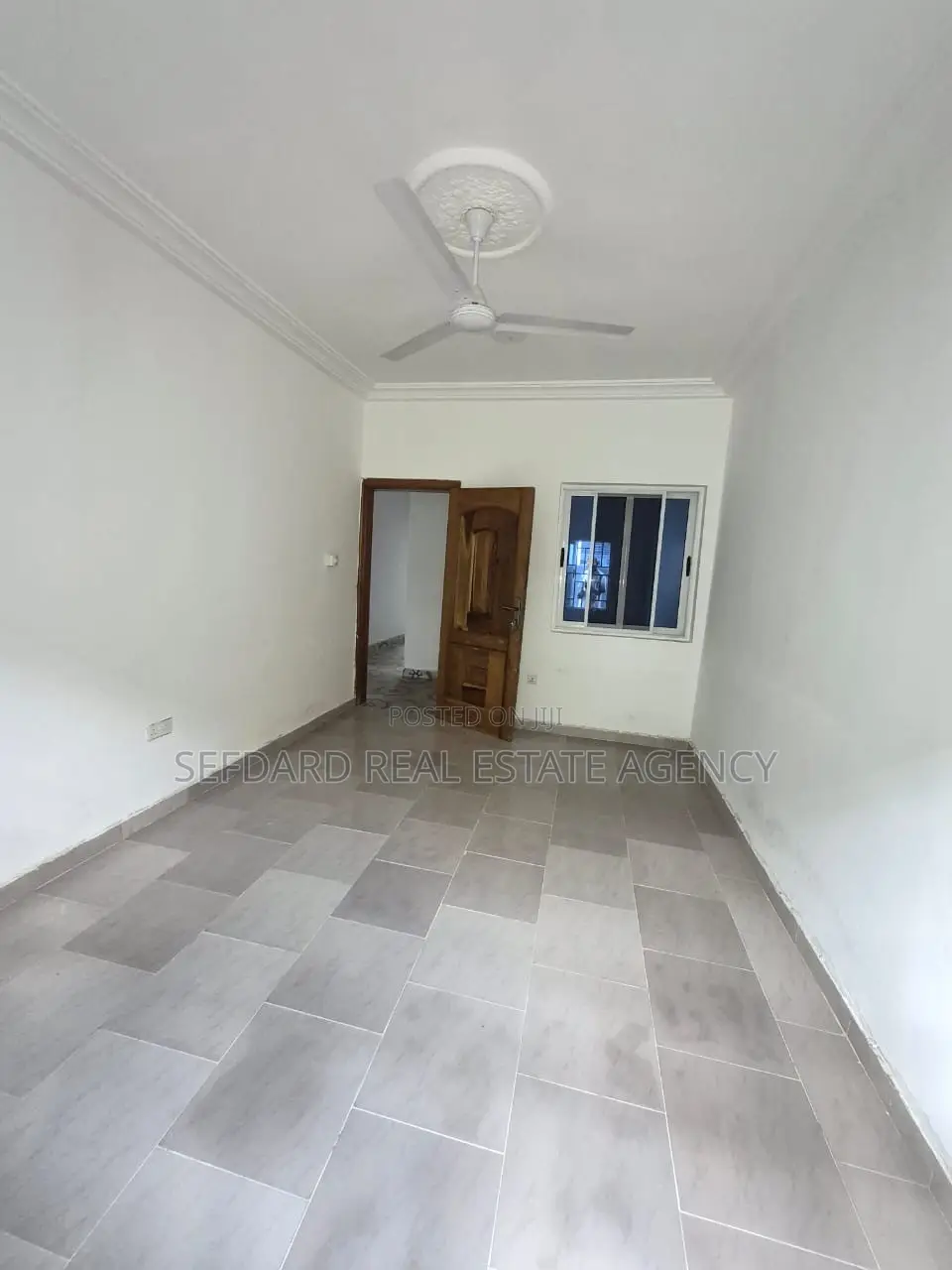4bdrm House in Sefdard Properties, Amasaman for sale