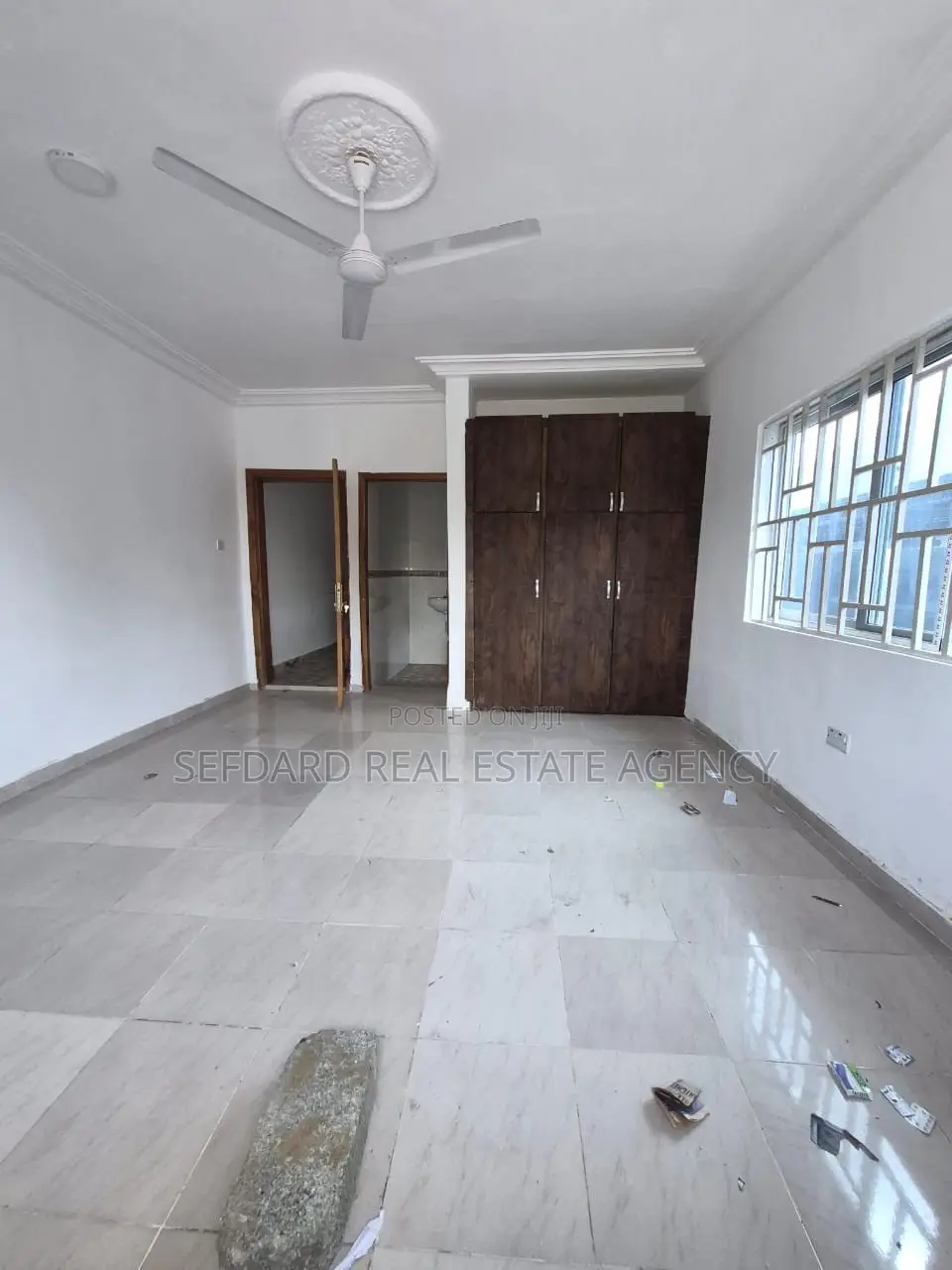 4bdrm House in Sefdard Properties, Amasaman for sale