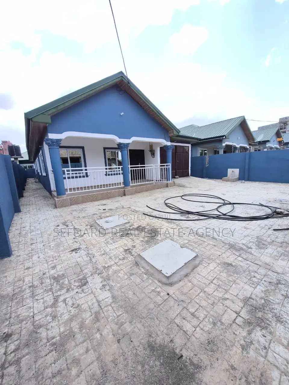 3bdrm House in Sefdard Properties, Amasaman for sale