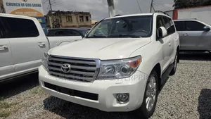 Toyota Land Cruiser 4.5 V8 DSL 2015 White