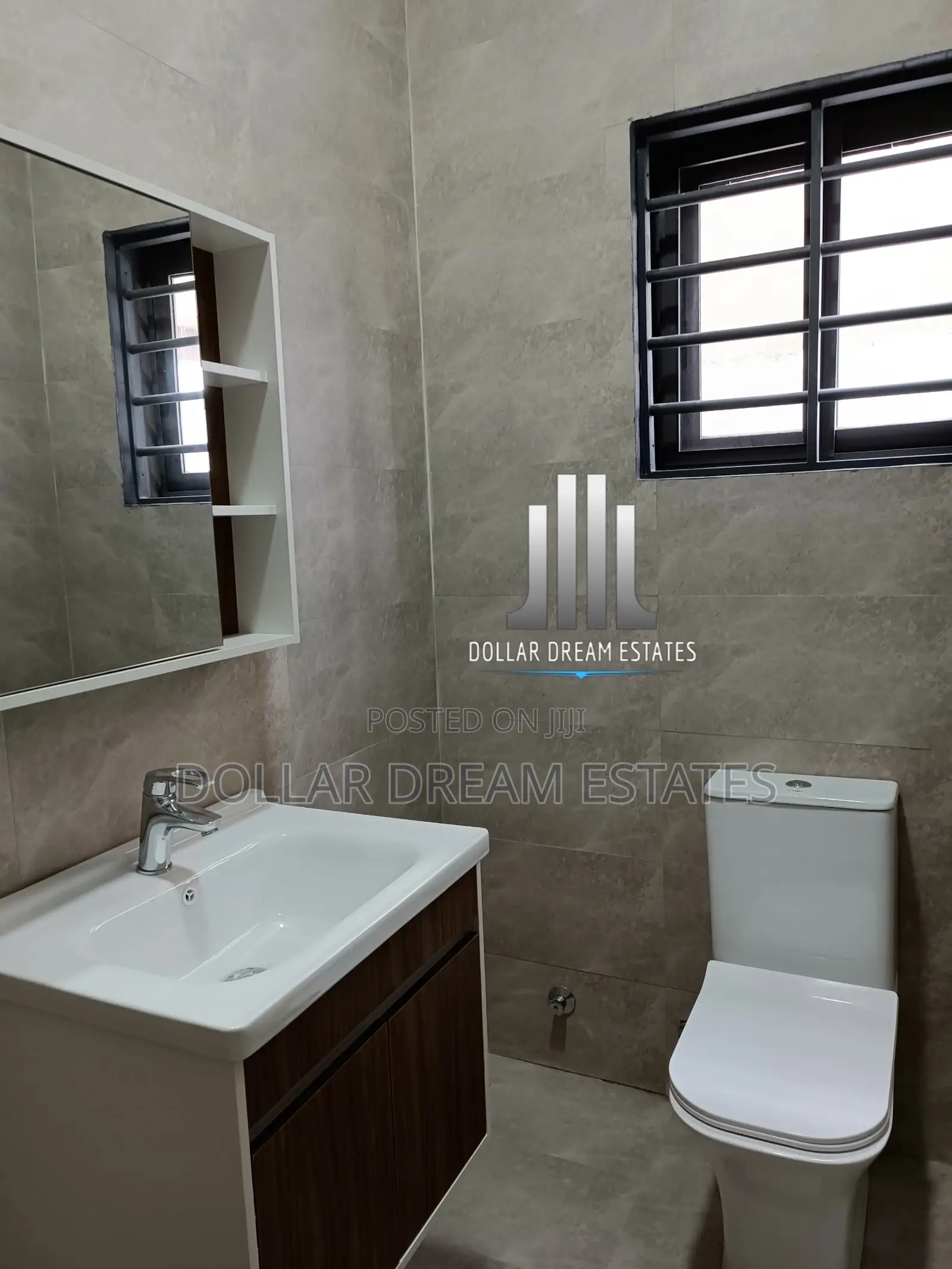 4bdrm House in Haatso for sale