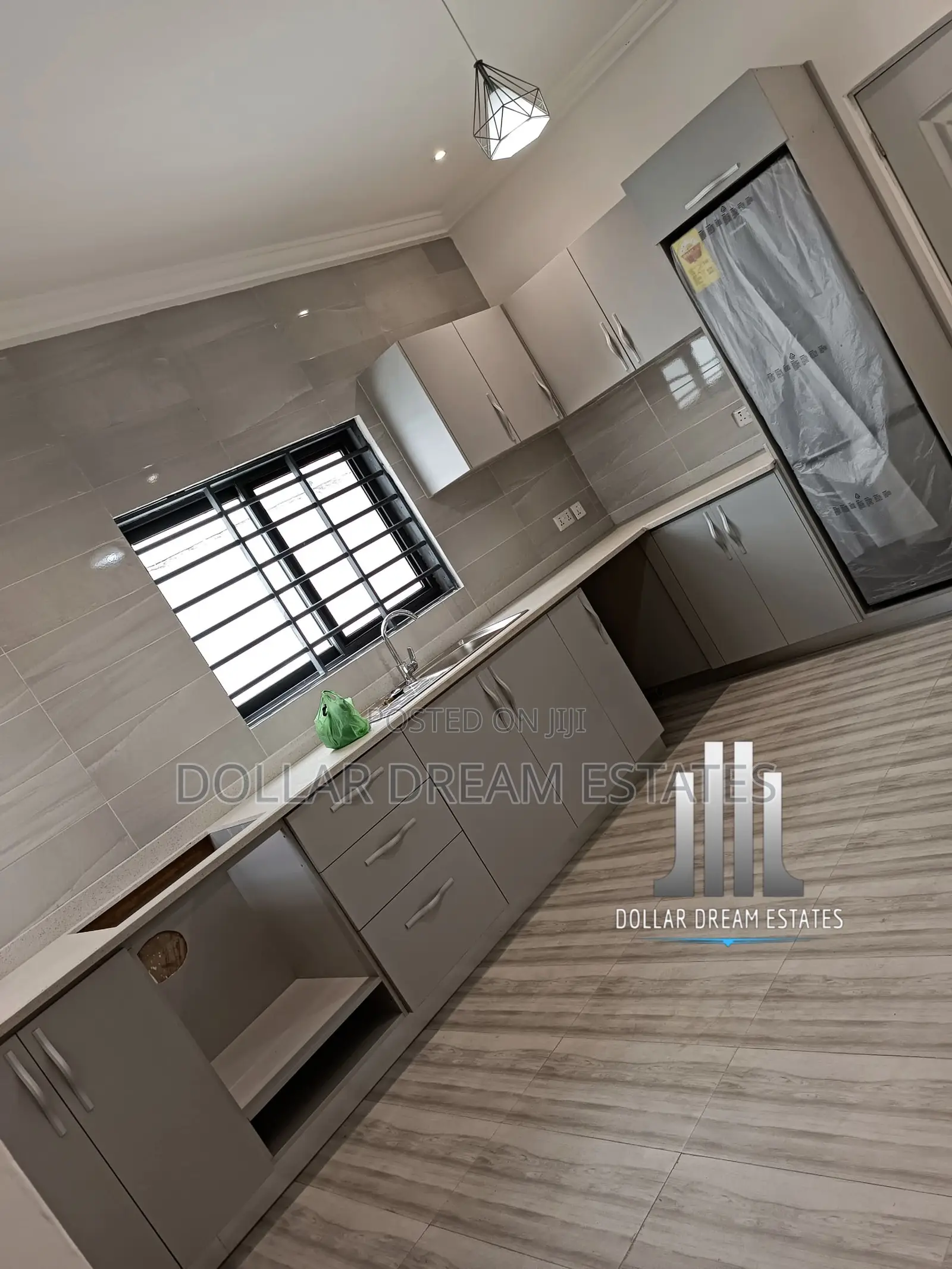 4bdrm House in Haatso for sale