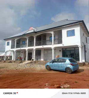 Toyota Vitz 1.0 FWD 3dr 2015 Blue