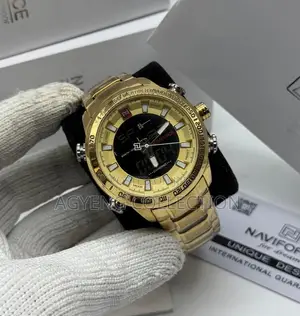Solid Chain Wristwatch
