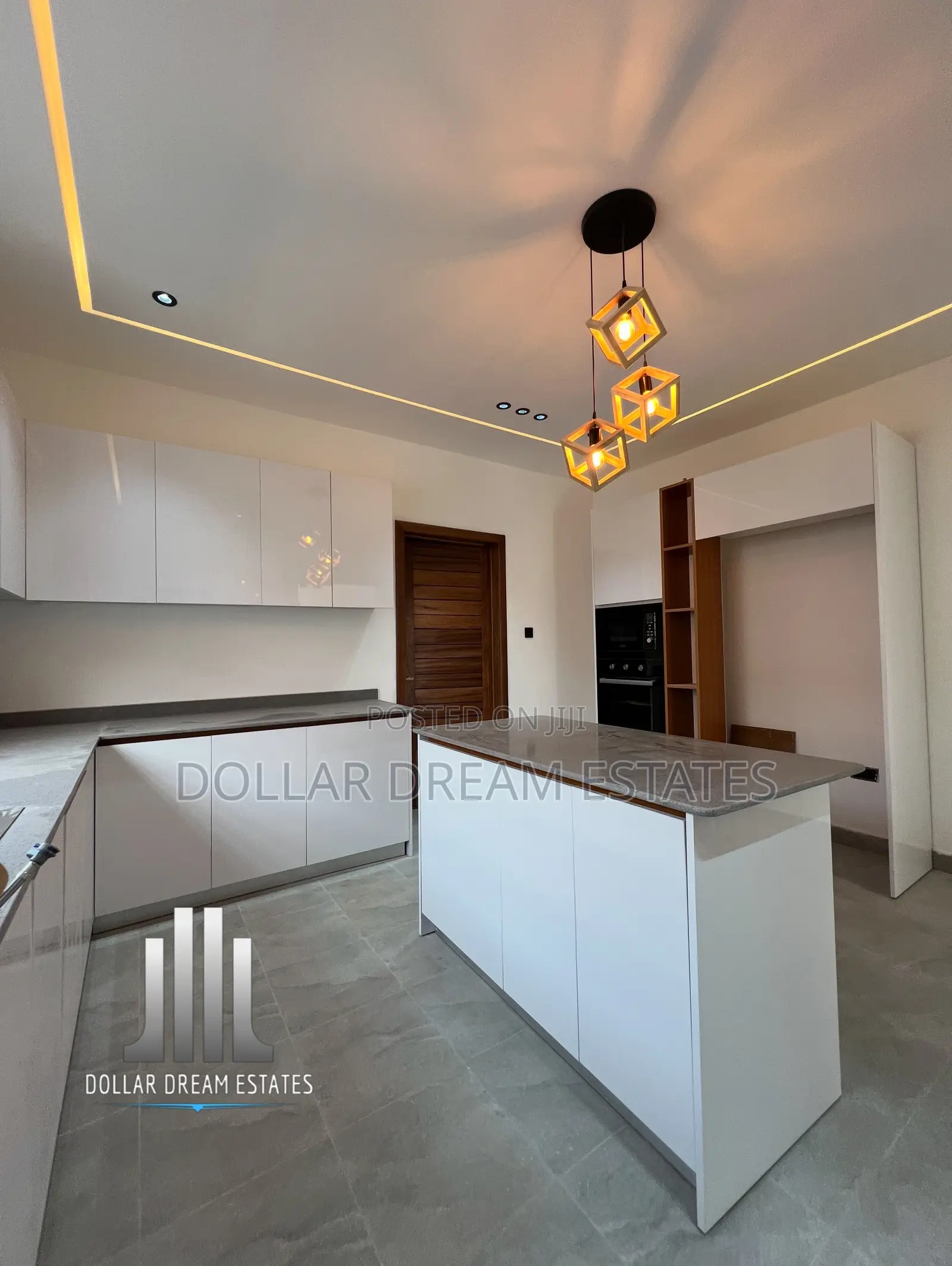 3bdrm House in Oyarifa for sale