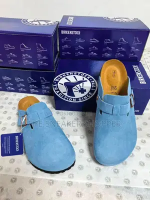 Birkenstock Boston Clog - Light Blue / Sky Blue Suede