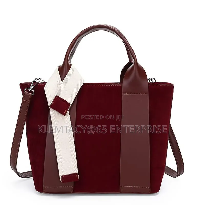 Niche Webbing Frosted Large Capacity Handbag