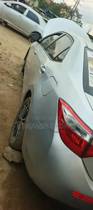 Toyota Corolla LE Eco 4dr Sedan (1.8L 4cyl CVT) 2016 Silver