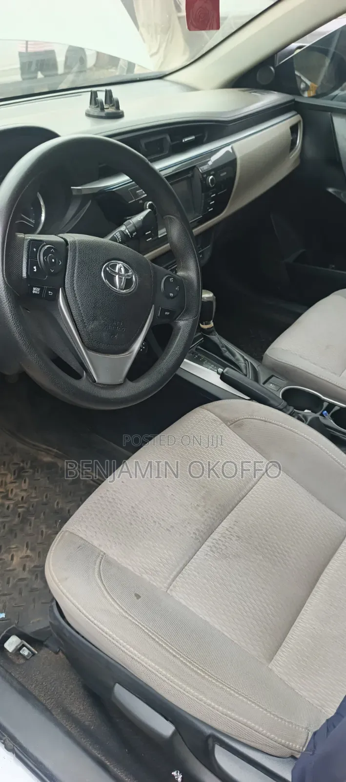 Toyota Corolla LE Eco 4dr Sedan (1.8L 4cyl CVT) 2016 Silver