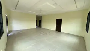 3bdrm Apartment in Obengfo Apartments, Ga East Municipal for rent