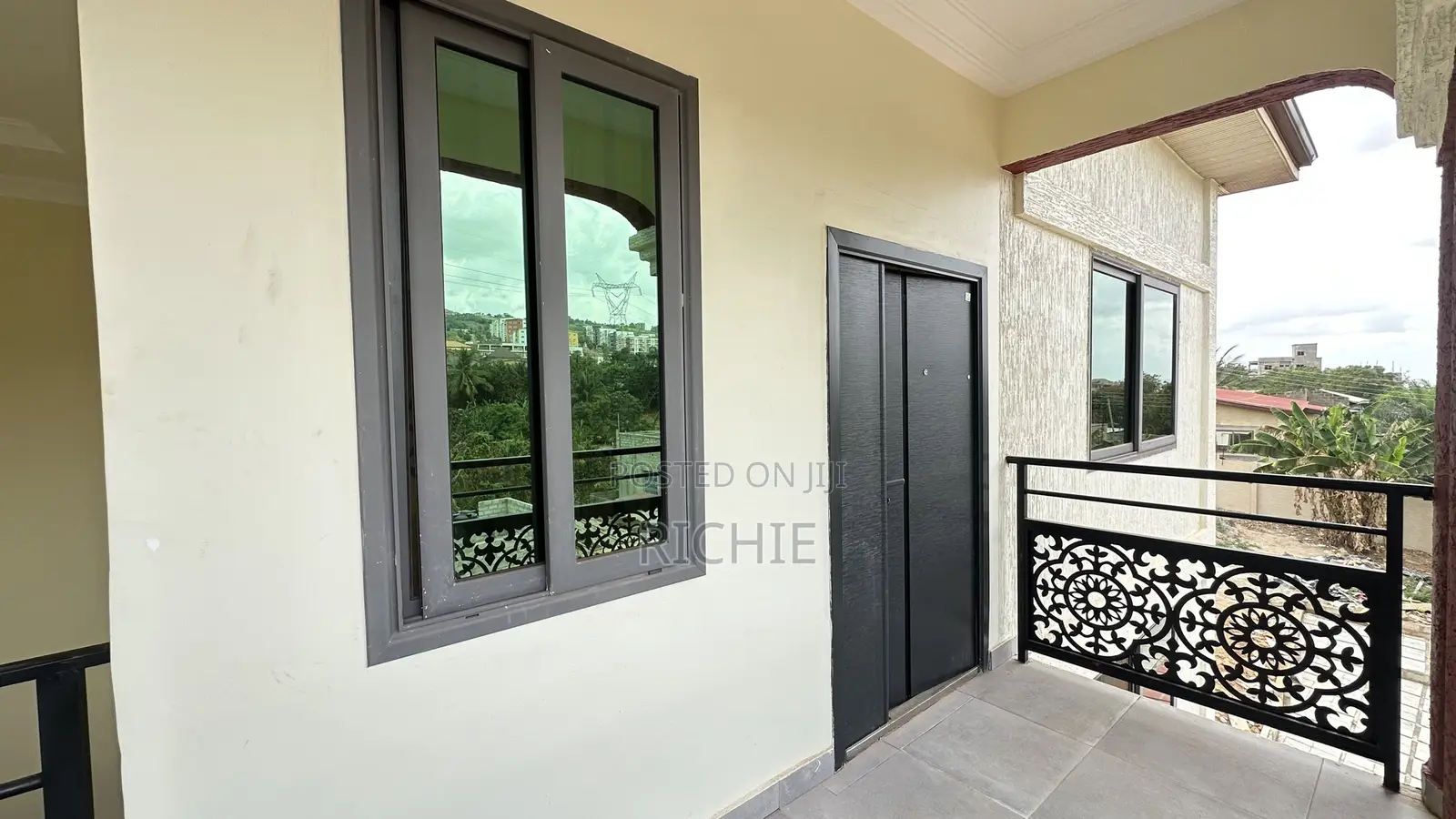3bdrm Apartment in Obengfo Apartments, Ga East Municipal for rent