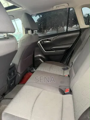 Toyota RAV4 2023 Gray